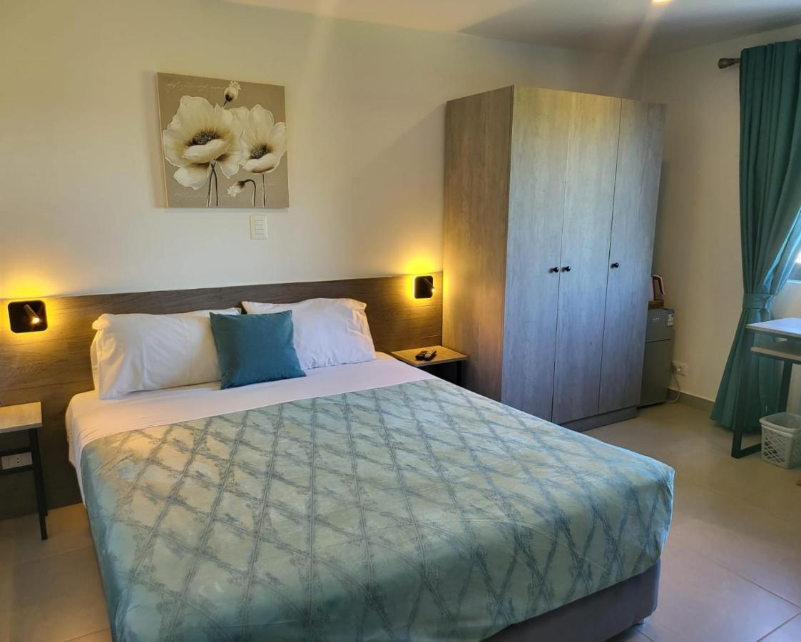 Hotel Oasis-Dream Holidays - La Petite France San Bernardino Bagian luar foto