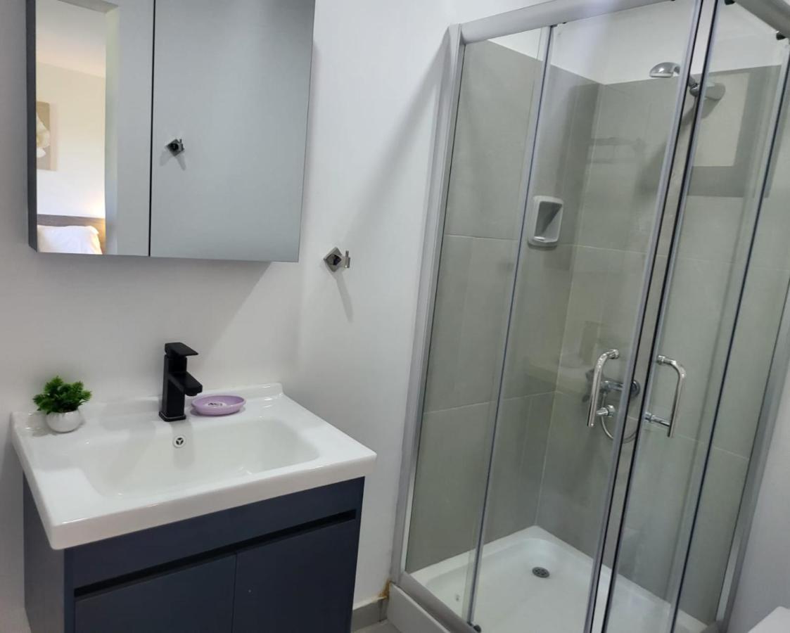 Hotel Oasis-Dream Holidays - La Petite France San Bernardino Bagian luar foto